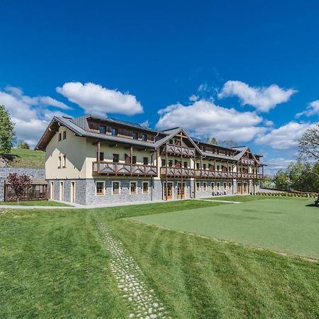 Hotel Resort Relax Dolni Vltavice ภายนอก รูปภาพ