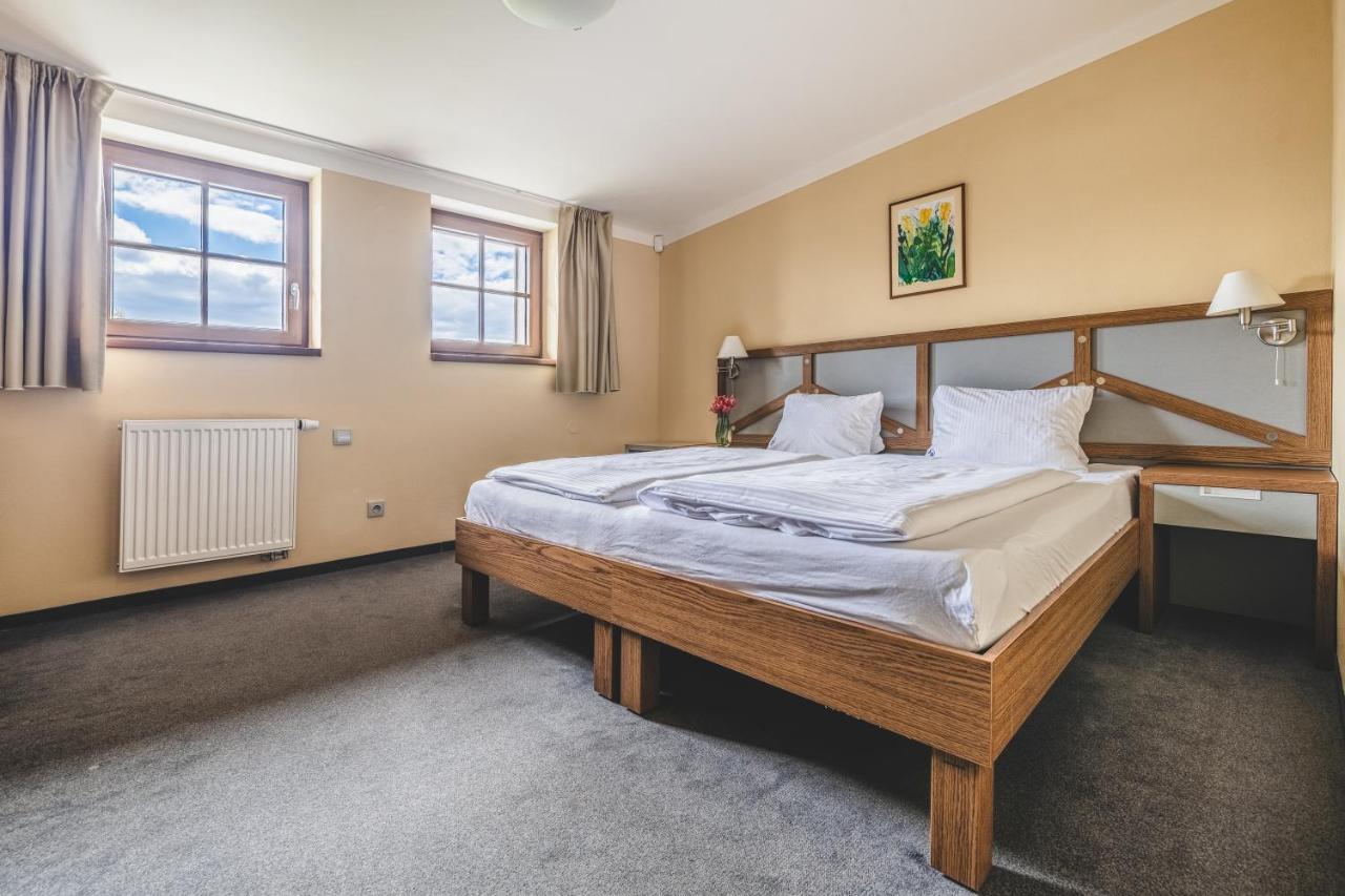 Hotel Resort Relax Dolni Vltavice ภายนอก รูปภาพ