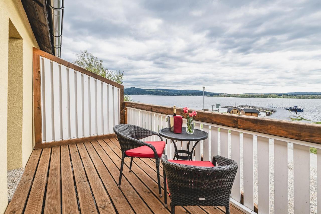 Hotel Resort Relax Dolni Vltavice ภายนอก รูปภาพ