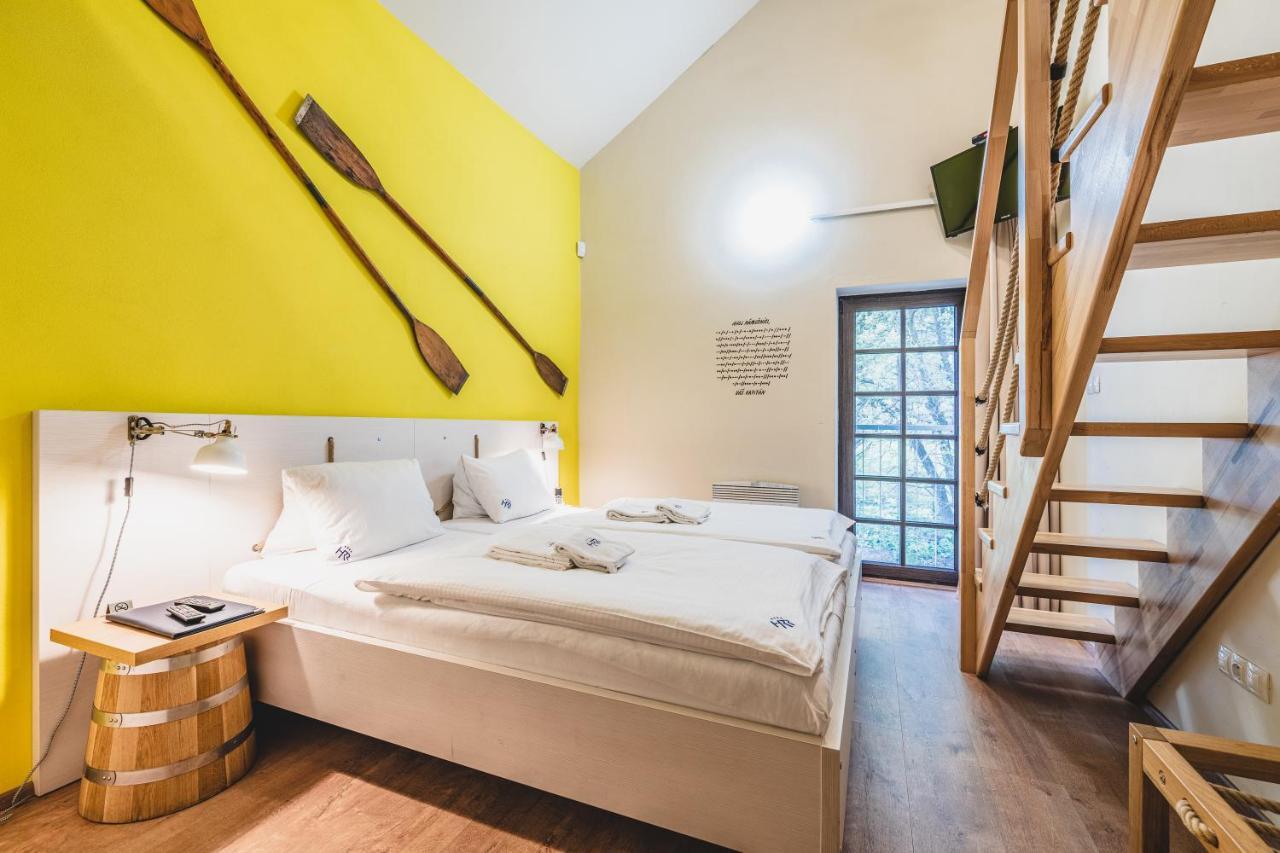 Hotel Resort Relax Dolni Vltavice ภายนอก รูปภาพ