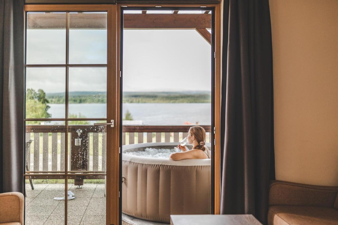 Hotel Resort Relax Dolni Vltavice ภายนอก รูปภาพ