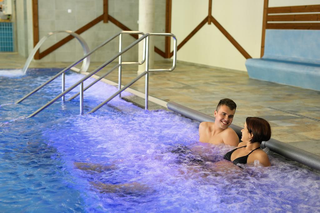 Hotel Resort Relax Dolni Vltavice ภายนอก รูปภาพ